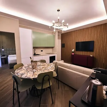 Gogh Luxe * Milan